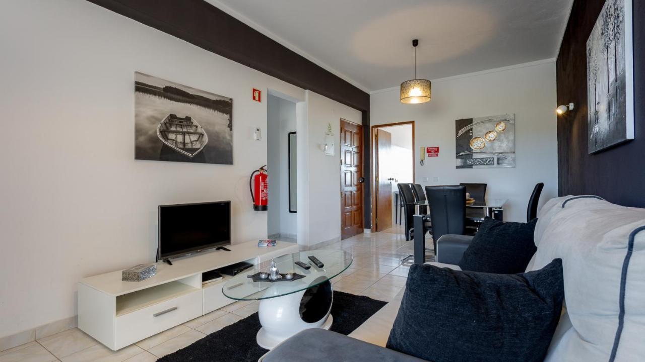 ★ Sea View ★ 1 Minute To Oldtown And Beach ★ Albufeira Luaran gambar